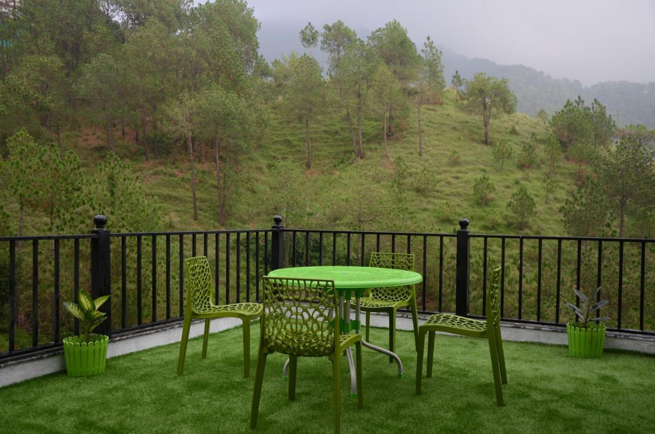 Hotel The Paal Shimla Buitenkant foto